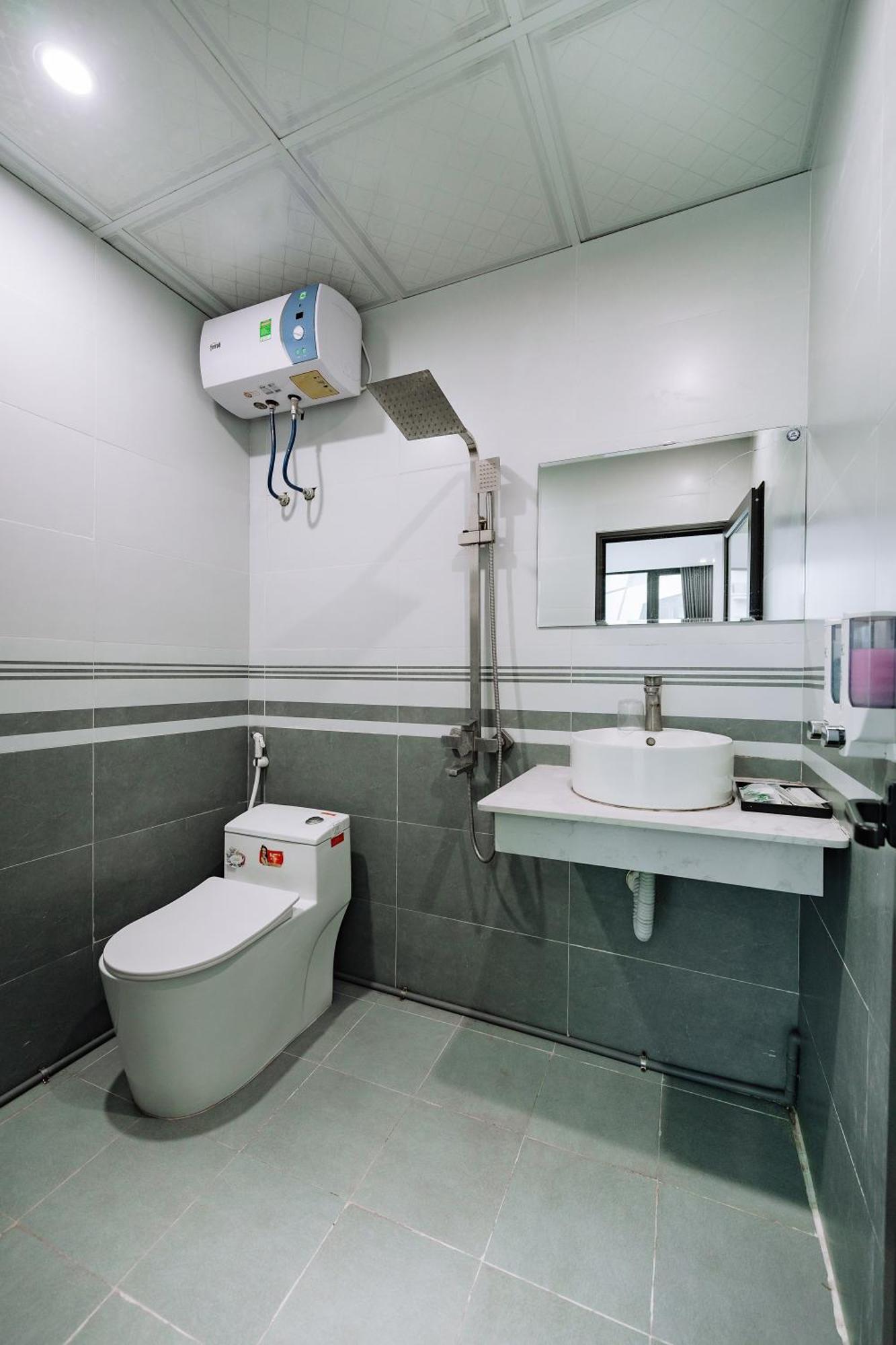 Cat Ba Friendly Hotel Chan Chau ภายนอก รูปภาพ